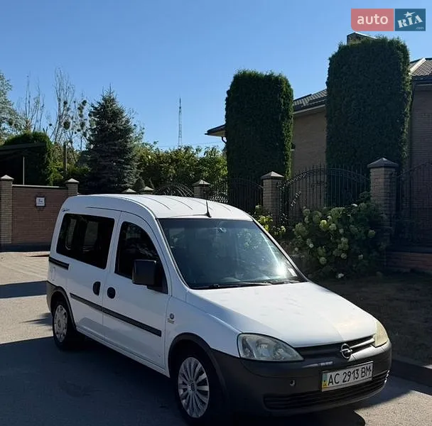 Opel Combo 2010