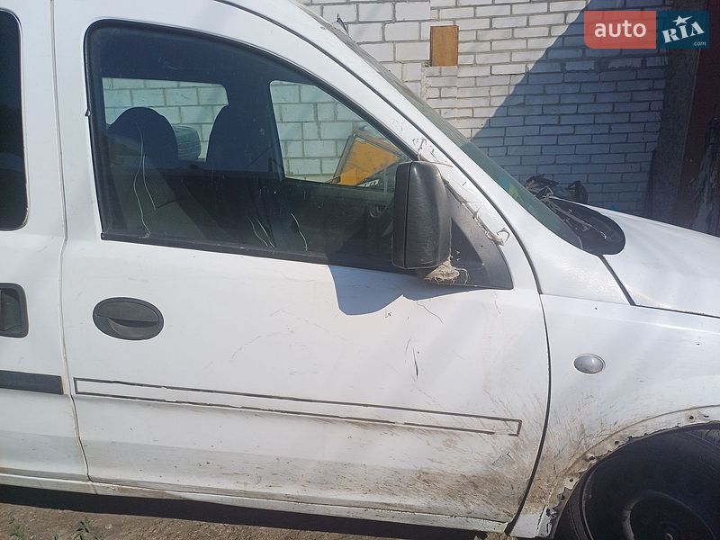 Минивэн Opel Combo 2006 в Киеве
