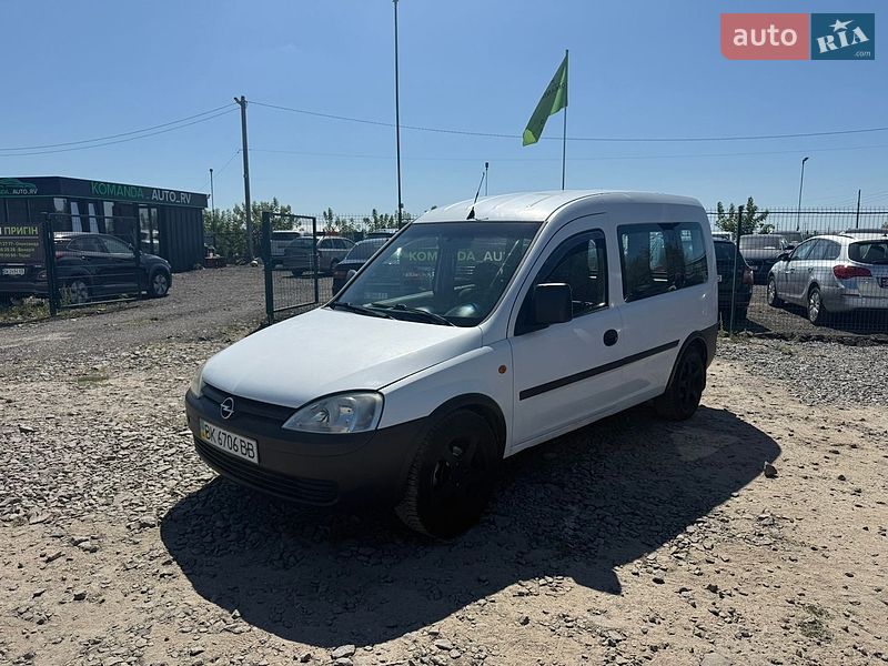 Минивэн Opel Combo 2003 в Ровно