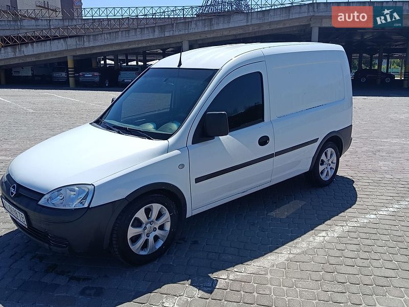 Інші вантажівки Opel Combo 2008 в Харкові