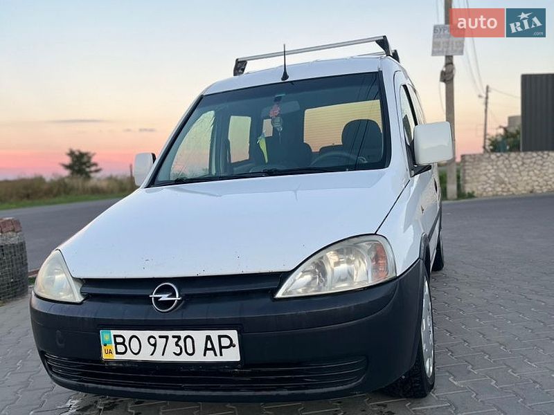 Мінівен Opel Combo 2005 в Тернополі фото Мінівен Opel Combo 2005 в Тернополі