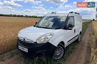 opel combo 2012 в Днепр (Днепропетровск) от профессионального продавца Максим Сергеевич