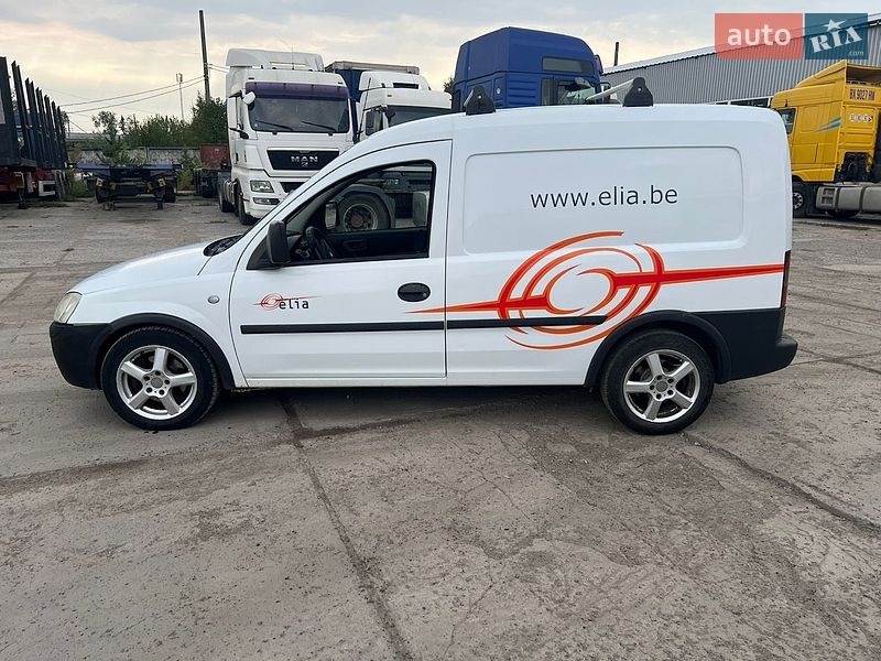Вантажний фургон Opel Combo 2010 в Шепетівці фото 5 Вантажний фургон Opel Combo 2010 в Шепетівці
