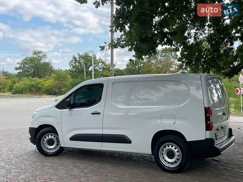 Вантажний фургон Opel Combo 2024 в Кропивницькому