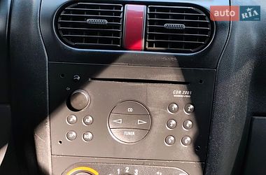 Мінівен Opel Combo 2004 в Черкасах