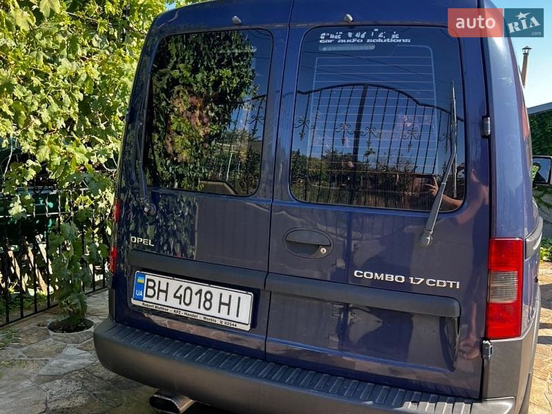 Минивэн Opel Combo 2007 в Черноморске