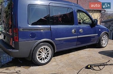 Минивэн Opel Combo 2007 в Черноморске