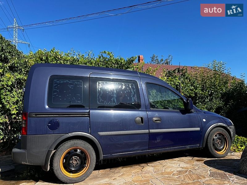 Минивэн Opel Combo 2007 в Черноморске