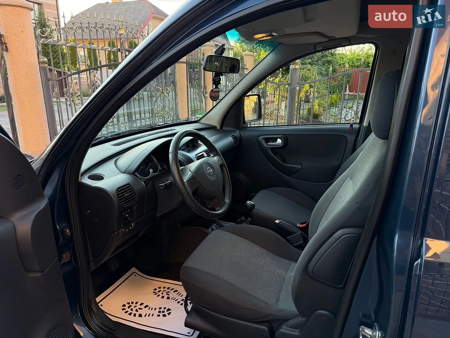 2010 Opel Combo - мініатюра 29