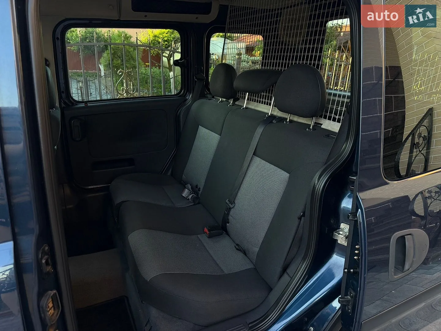 2010 Opel Combo - мініатюра 44