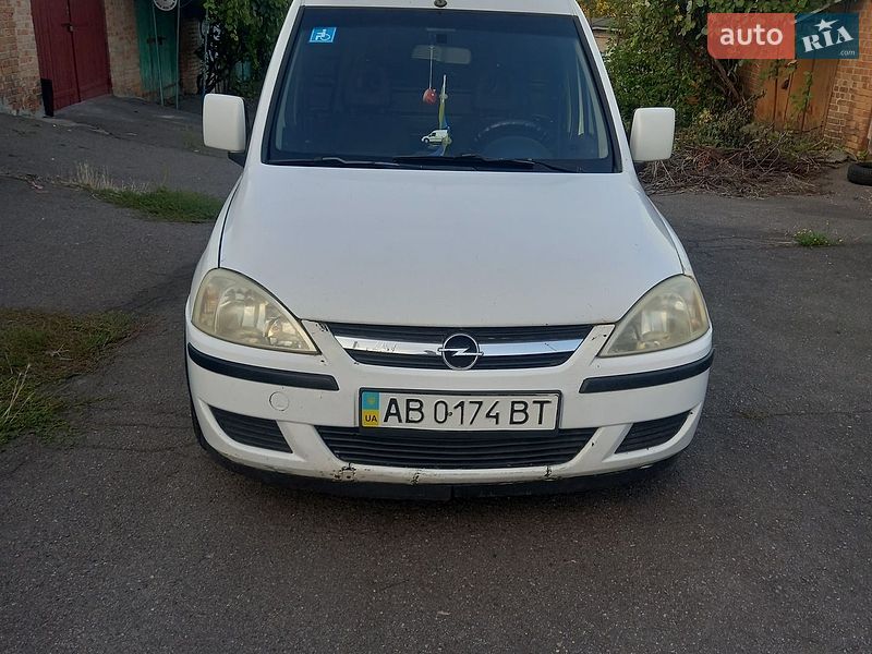 Opel Combo 2010