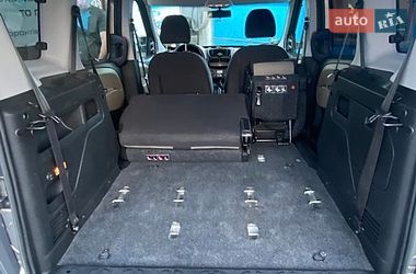 Мінівен Opel Combo 2012 в Києві