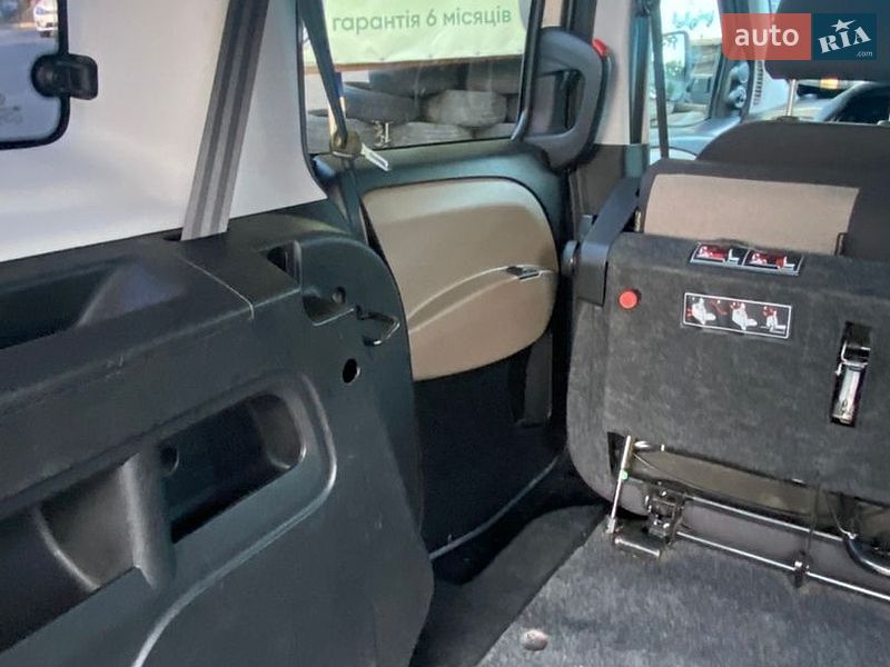 Мінівен Opel Combo 2012 в Києві