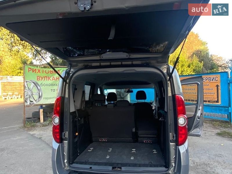 Мінівен Opel Combo 2012 в Києві