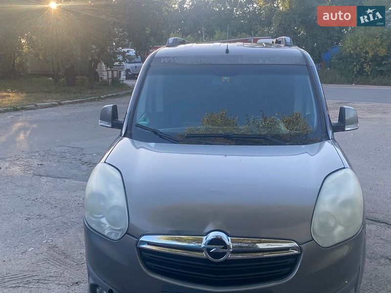 Мінівен Opel Combo 2012 в Києві