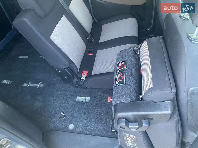 Мінівен Opel Combo 2012 в Києві
