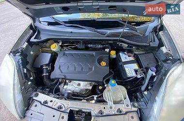 Мінівен Opel Combo 2012 в Києві