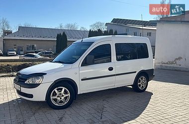 Минивэн Opel Combo 2002 в Каменец-Подольском