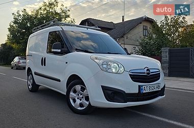 Грузовой фургон Opel Combo 2012 в Коломые