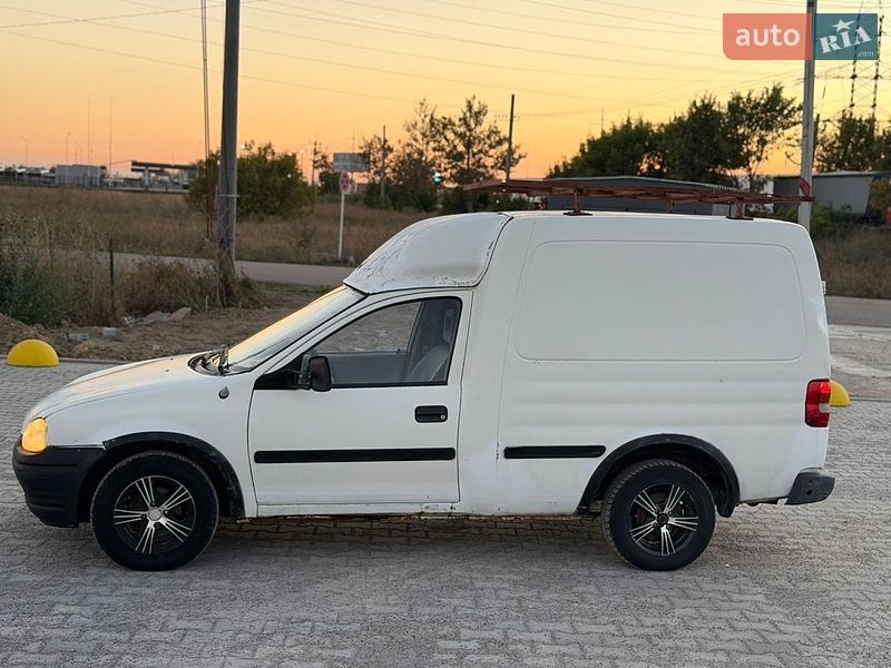 Грузовой фургон Opel Combo 1995 в Одессе