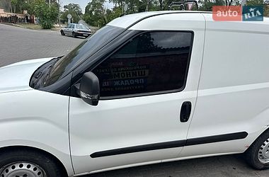Вантажний фургон Opel Combo 2016 в Одесі