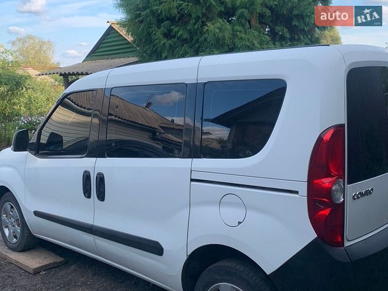 Мінівен Opel Combo 2016 в Богодухіву фото 3 Мінівен Opel Combo 2016 в Богодухіву