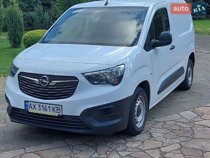 Opel Combo 2024