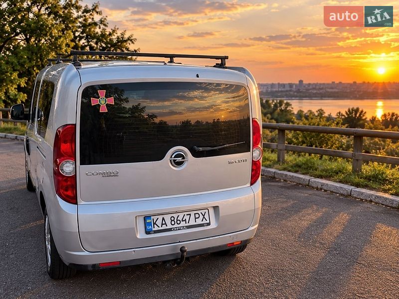 Мінівен Opel Combo 2012 в Києві фото 5 Мінівен Opel Combo 2012 в Києві