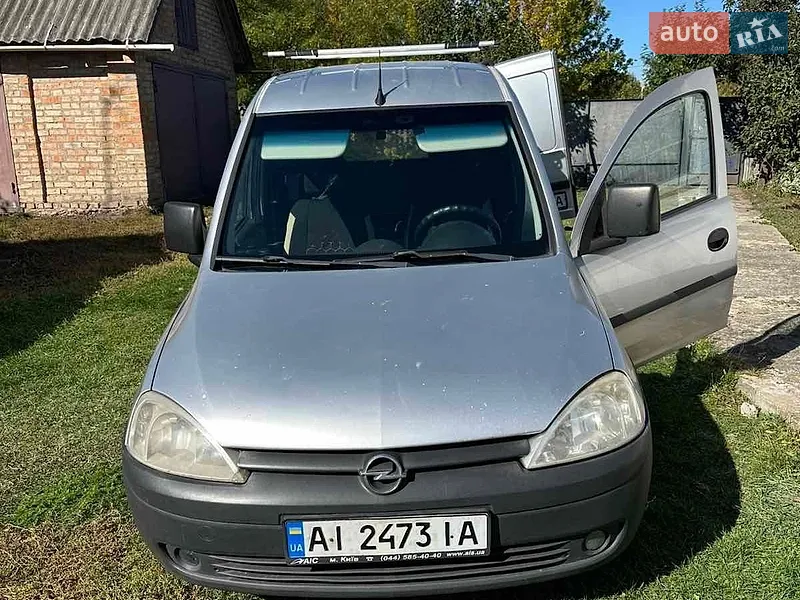 Opel Combo 2011