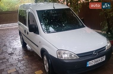 Минивэн Opel Combo 2004 в Хусте