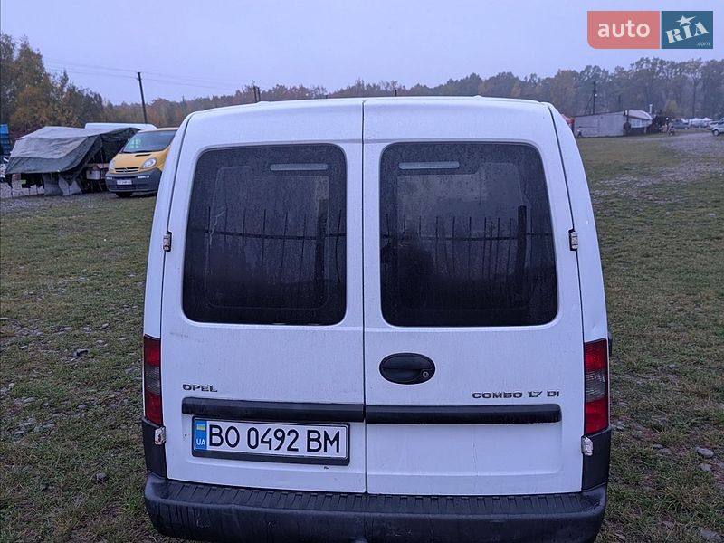 Минивэн Opel Combo 2002 в Калуше