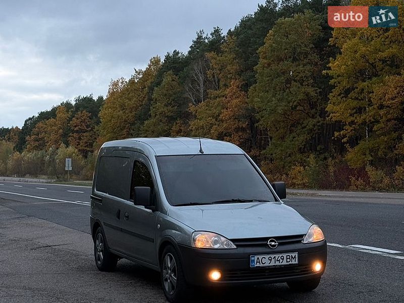 Opel Combo 2011