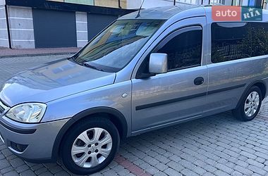 Минивэн Opel Combo 2007 в Ивано-Франковске