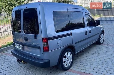 Минивэн Opel Combo 2007 в Ивано-Франковске