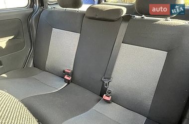Минивэн Opel Combo 2006 в Киверцах