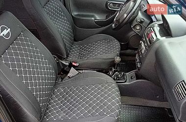 Минивэн Opel Combo 2009 в Черновцах