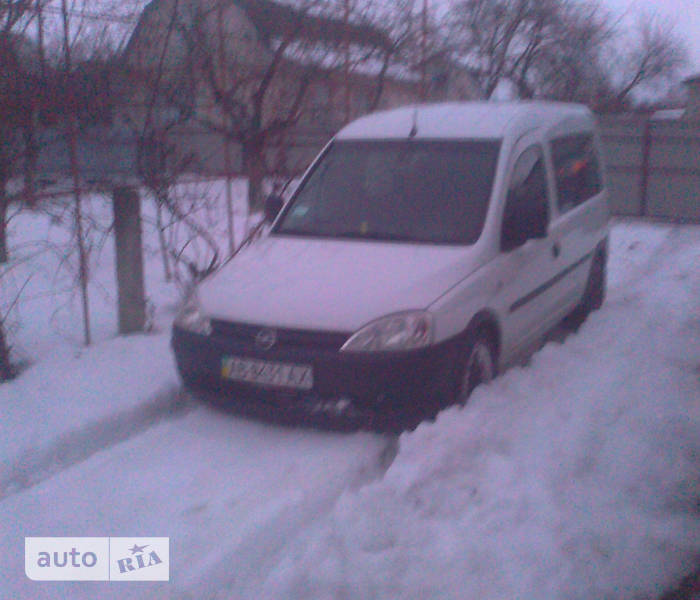 Вантажопасажирський фургон Opel Combo 2006 в Києві