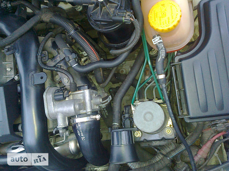 Вантажопасажирський фургон Opel Combo 2006 в Києві