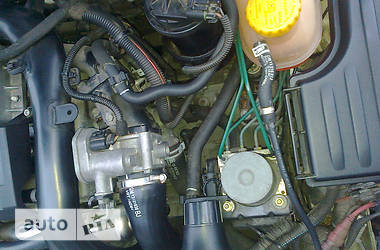 Грузопассажирский фургон Opel Combo 2006 в 