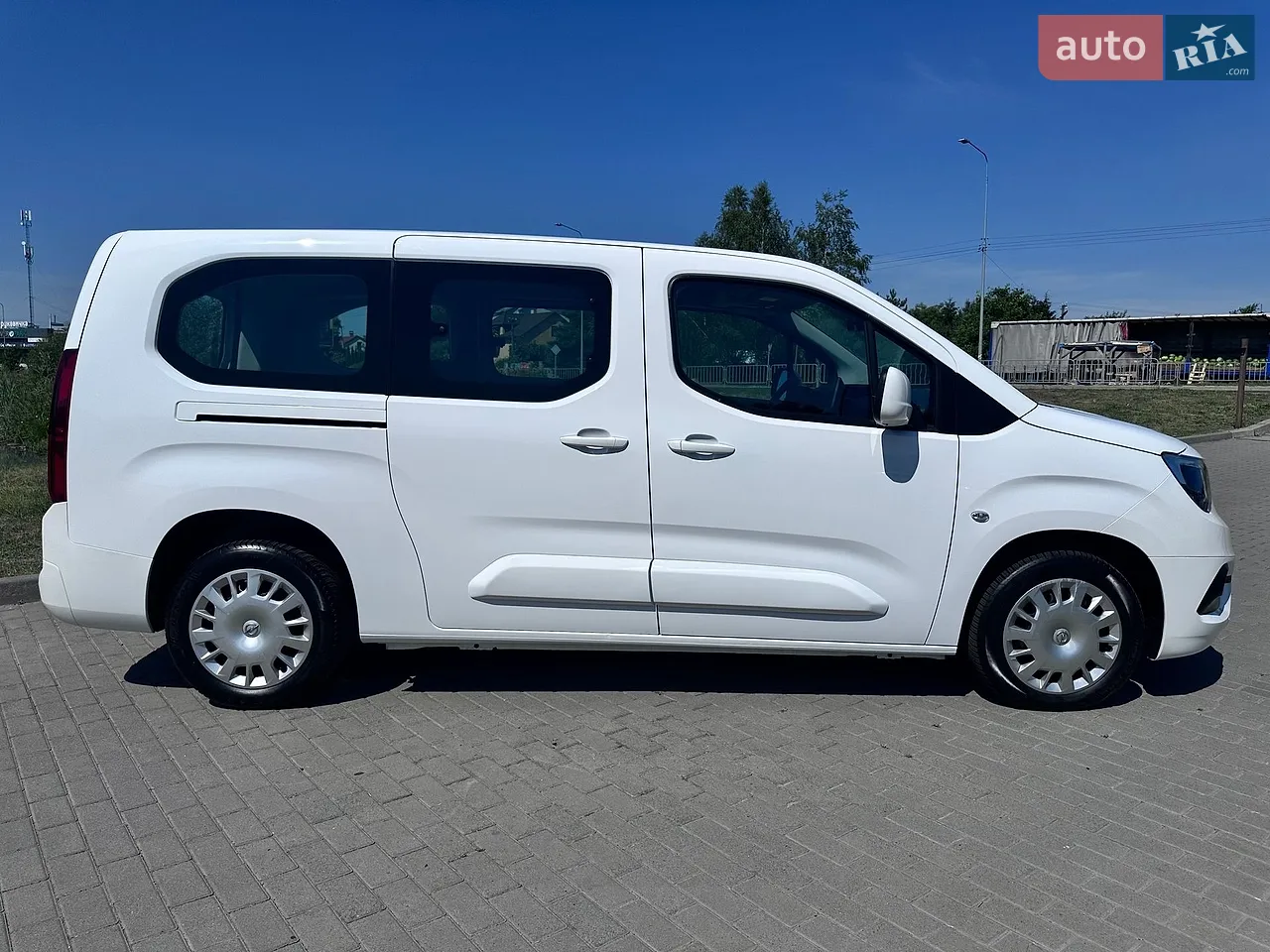 2020 Opel Combo - мініатюра 27