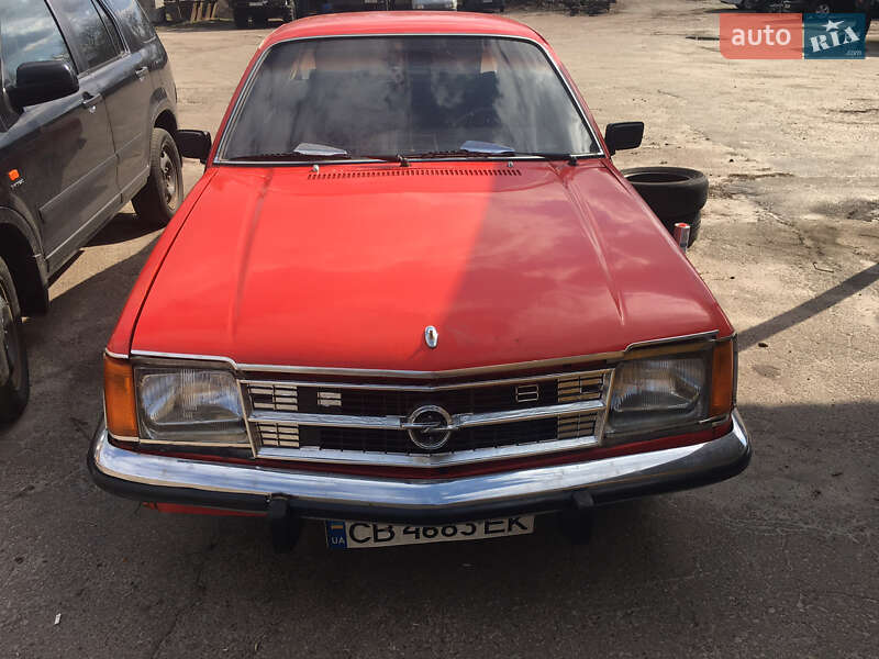 Седан Opel Commodore 1979 в Чернигове фото Седан Opel Commodore 1979 в Чернигове