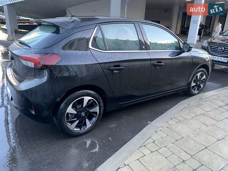 Хэтчбек Opel Corsa-e 2022 в Киеве