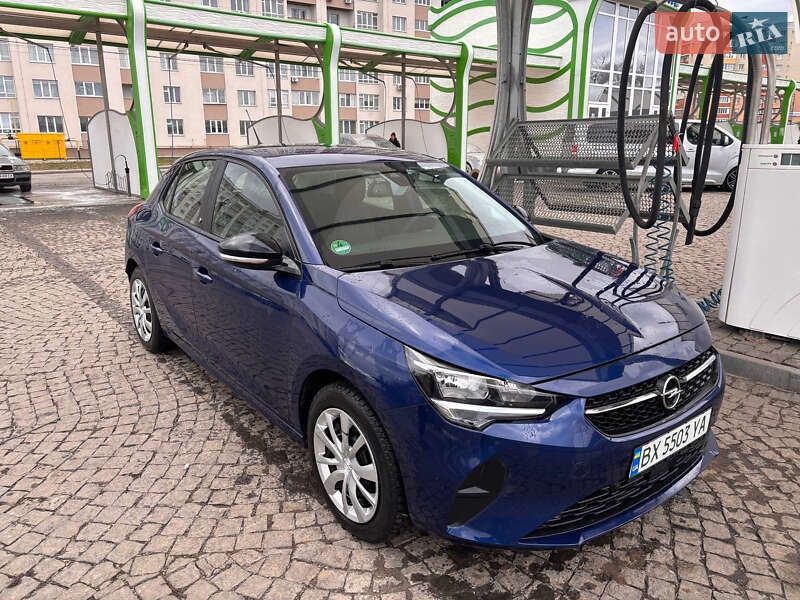 Хэтчбек Opel Corsa-e 2021 в 