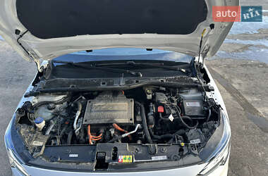 Хэтчбек Opel Corsa-e 2020 в 