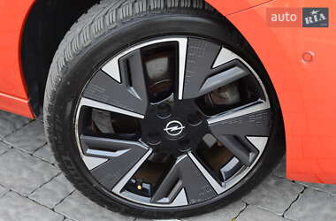 Хэтчбек Opel Corsa-e 2020 в 