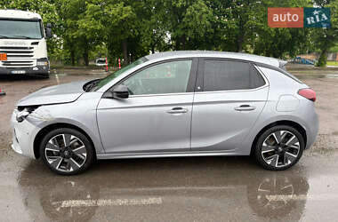Хэтчбек Opel Corsa-e 2020 в 
