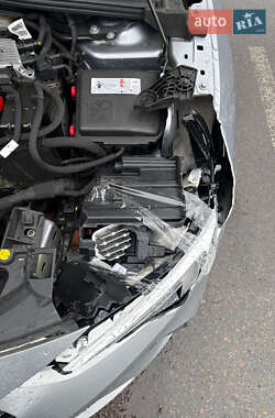 Хэтчбек Opel Corsa-e 2020 в 