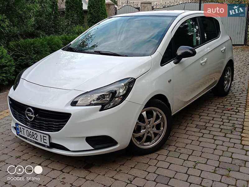 Хетчбек Opel Corsa-e 2016 в Снятині