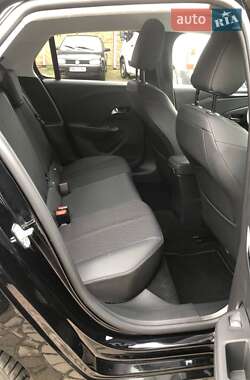 Хэтчбек Opel Corsa-e 2022 в 