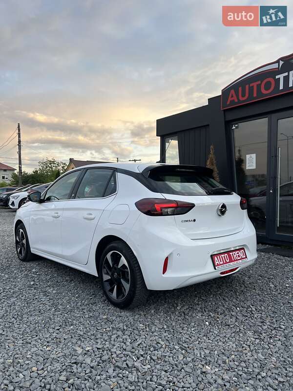 Хэтчбек Opel Corsa-e 2022 в Львове